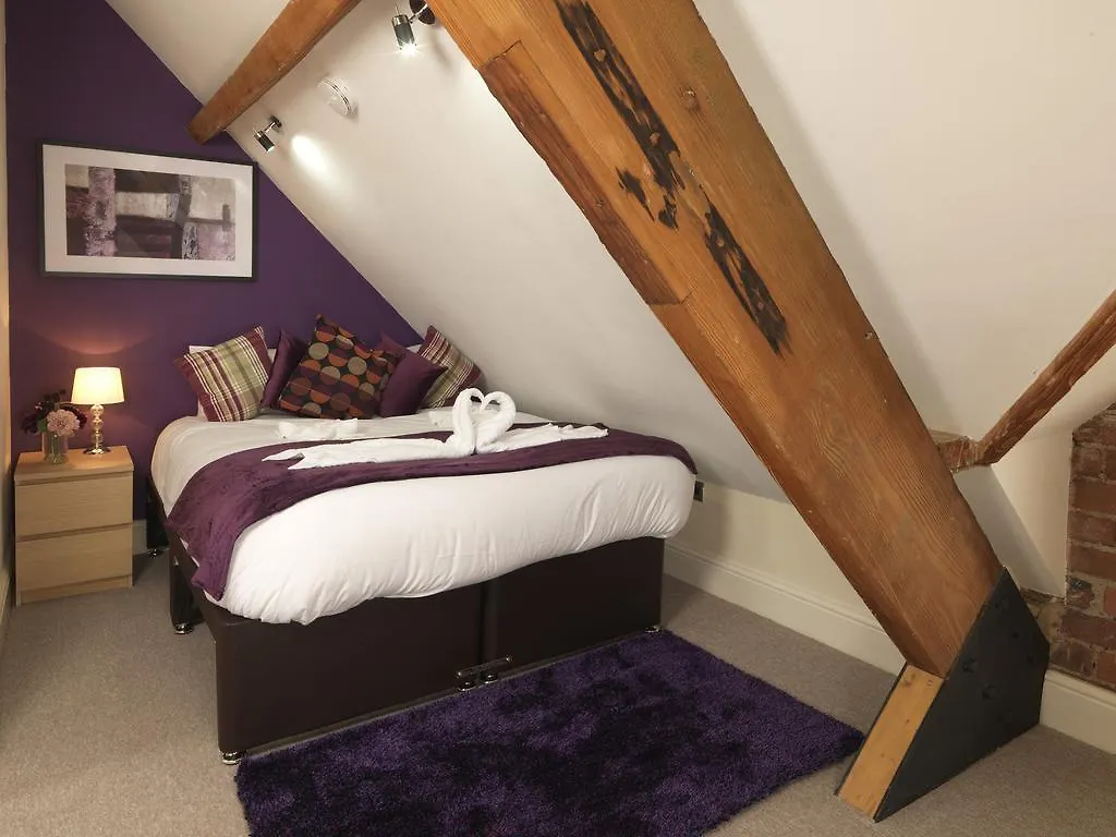 דירות לידס Courtyard Mews, 3 Rodley Hall, Leeds בריטניה